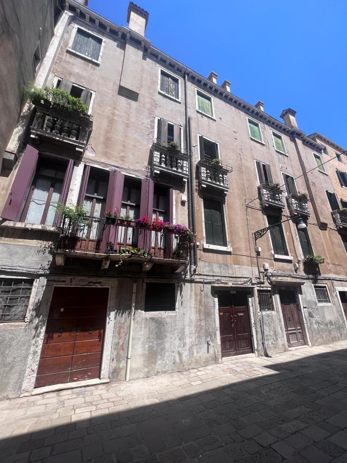 Palazzo Titti Rialto Suites Venedig Eksteriør billede