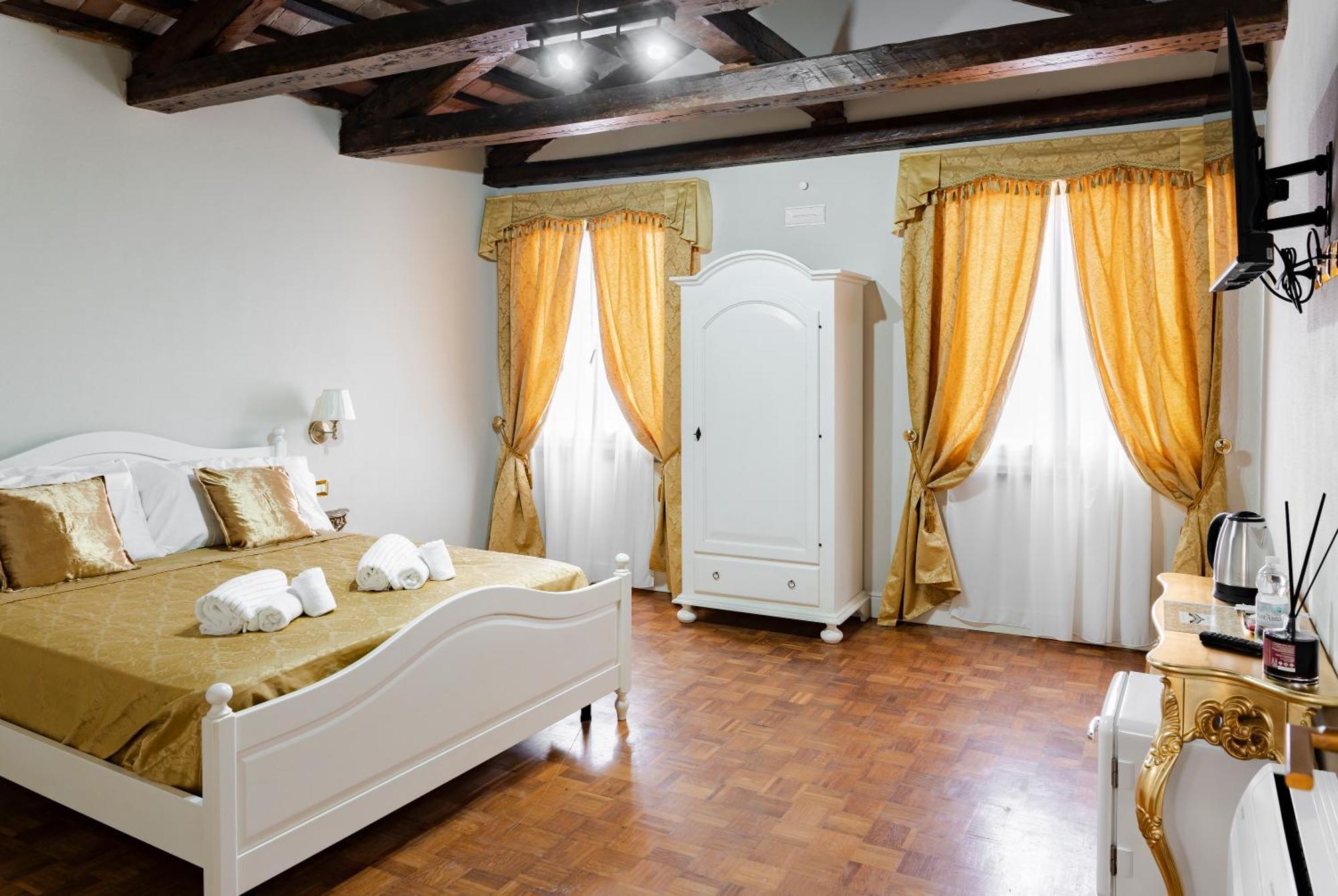 Palazzo Titti Rialto Suites Venedig Eksteriør billede