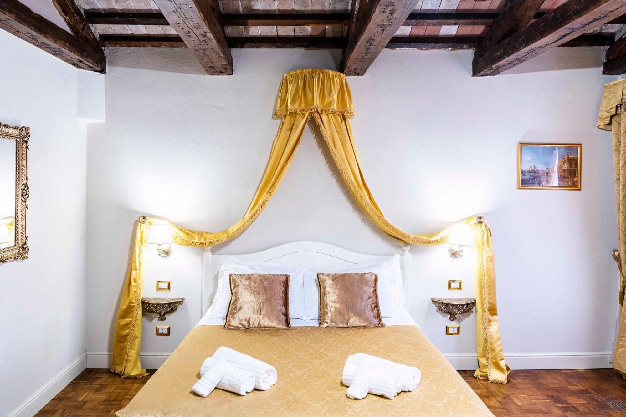 Palazzo Titti Rialto Suites Venedig Eksteriør billede