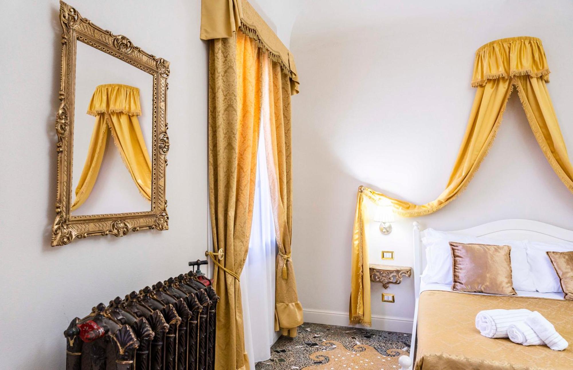 Palazzo Titti Rialto Suites Venedig Eksteriør billede